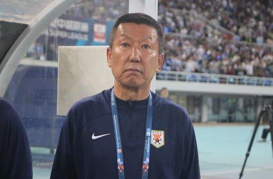 在线亚洲国产精品区